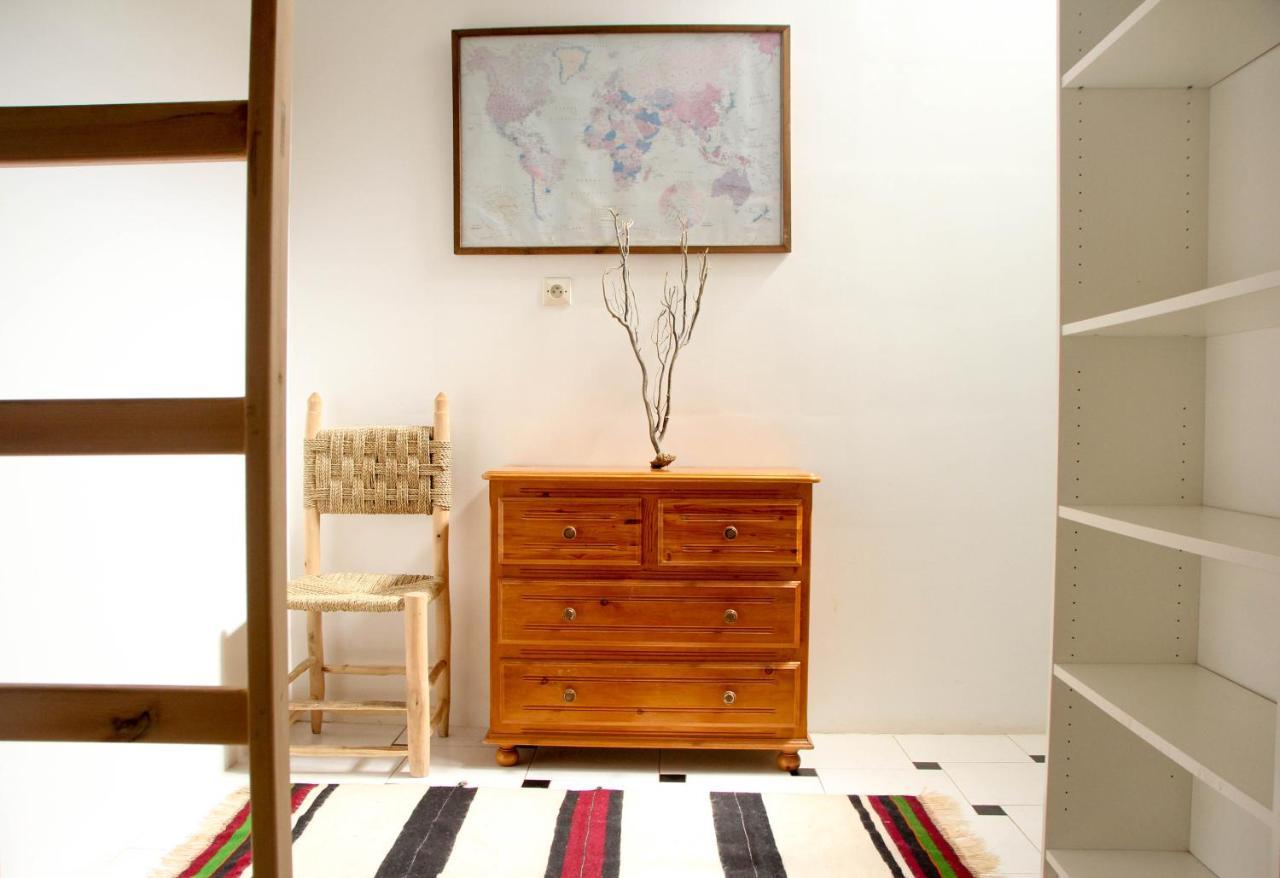 Ifni Surf Hostal Sidi Ifni Luaran gambar